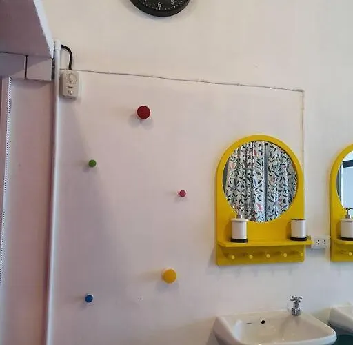 Hébergement de vacances Great House For Families And Big Groups